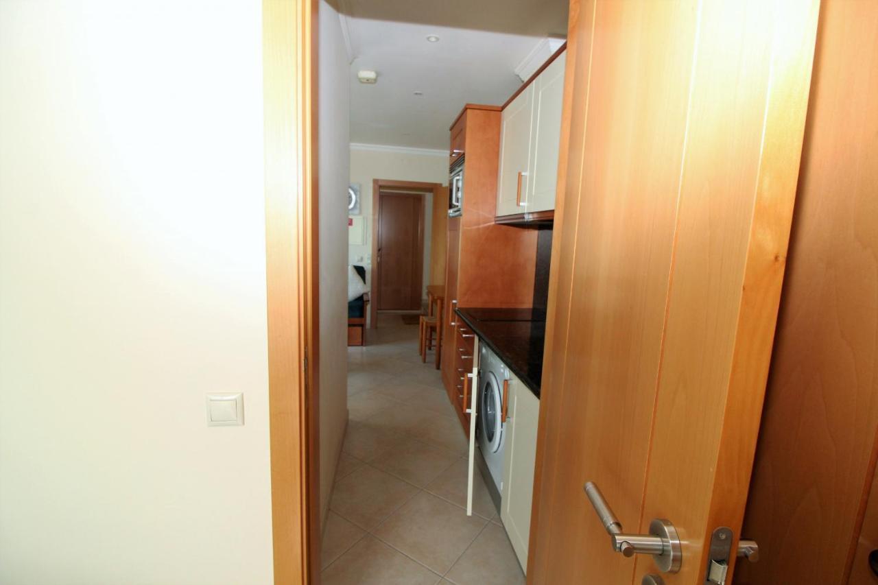 Waves View- Albufeira Apartment Ngoại thất bức ảnh