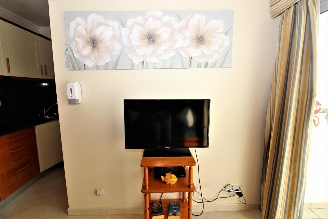 Waves View- Albufeira Apartment Ngoại thất bức ảnh